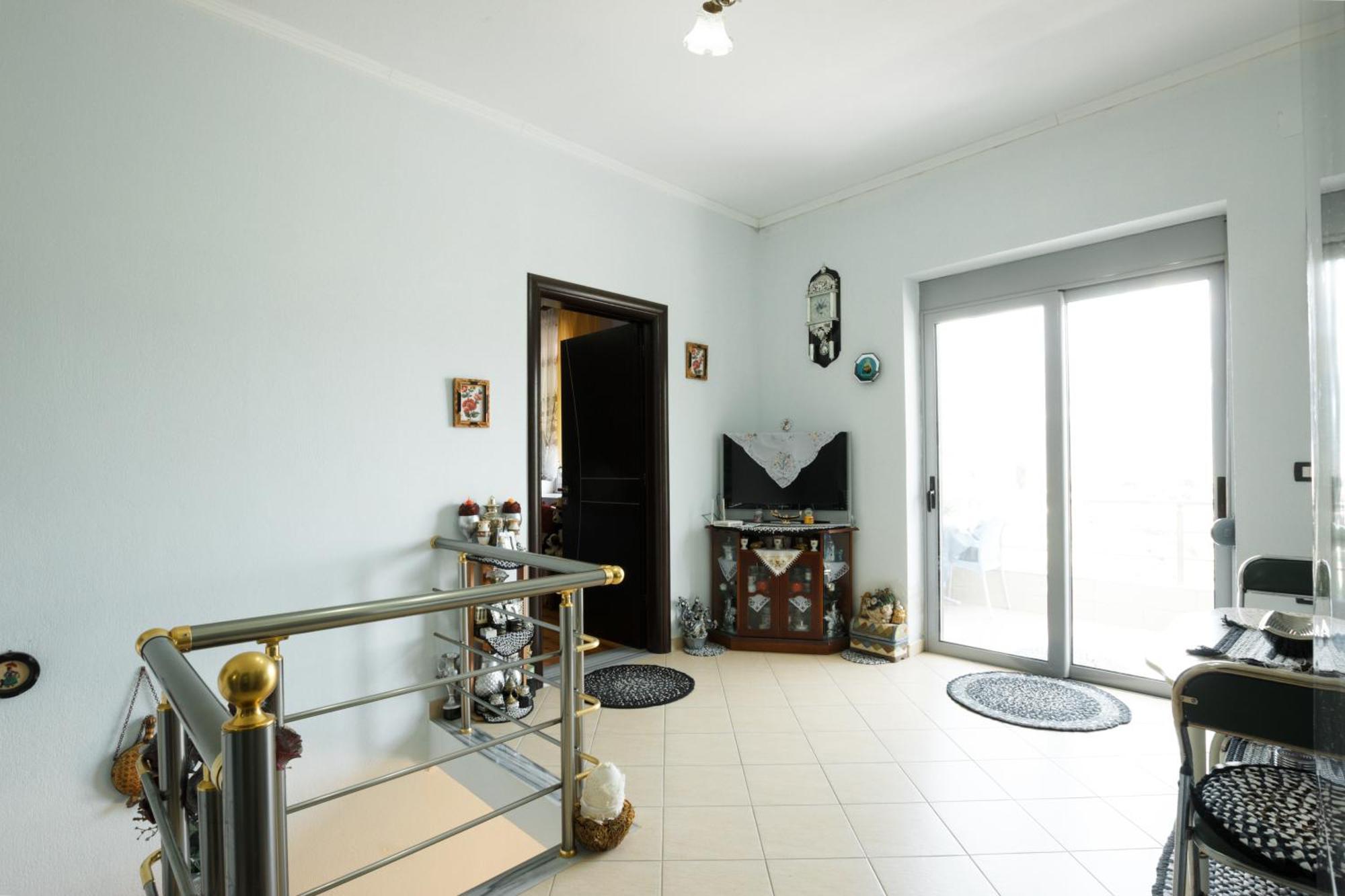 Leka GuestHouse Gjirokastër Extérieur photo